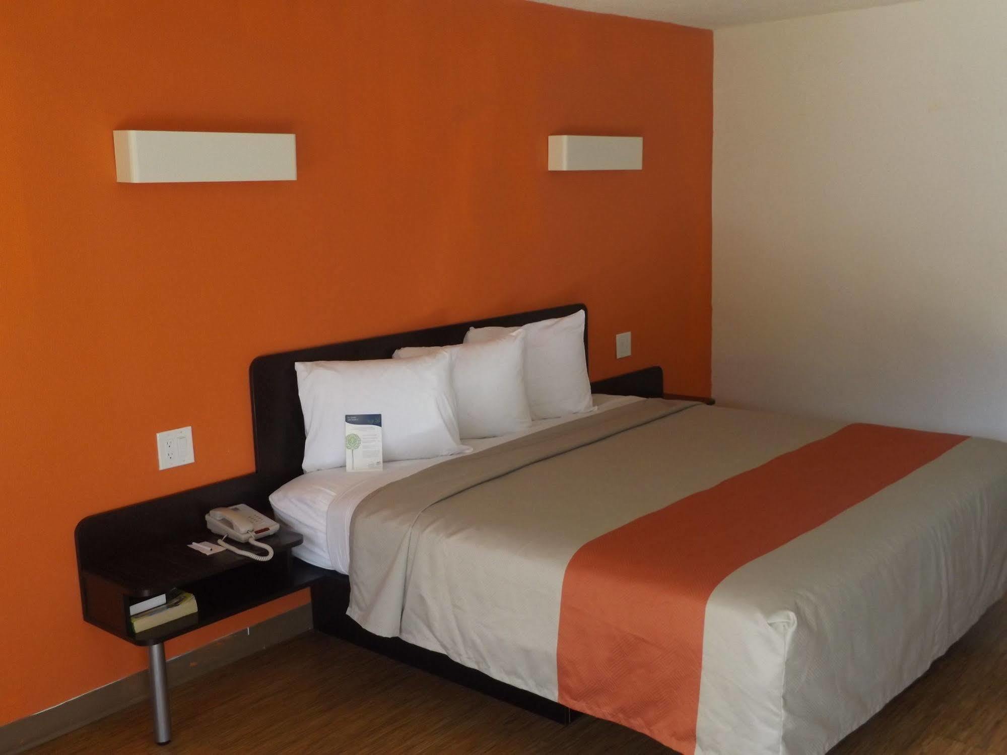 Motel 6 Glendale Az מראה חיצוני תמונה